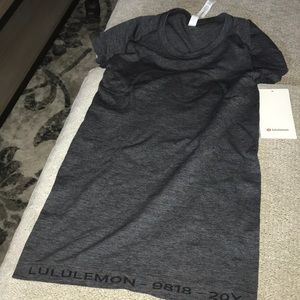 Lululemon Swiftly Tech 20th edition Tee